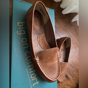 BOC LOAFERS | EUC | SIZE 6.5